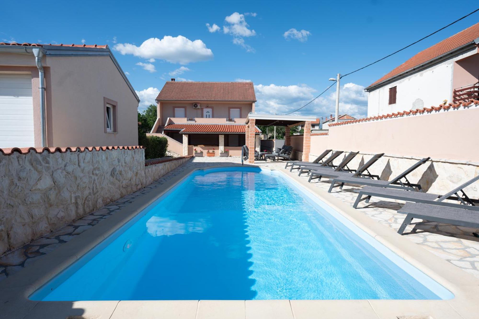 Holiday Home Luka Pridraga Buitenkant foto