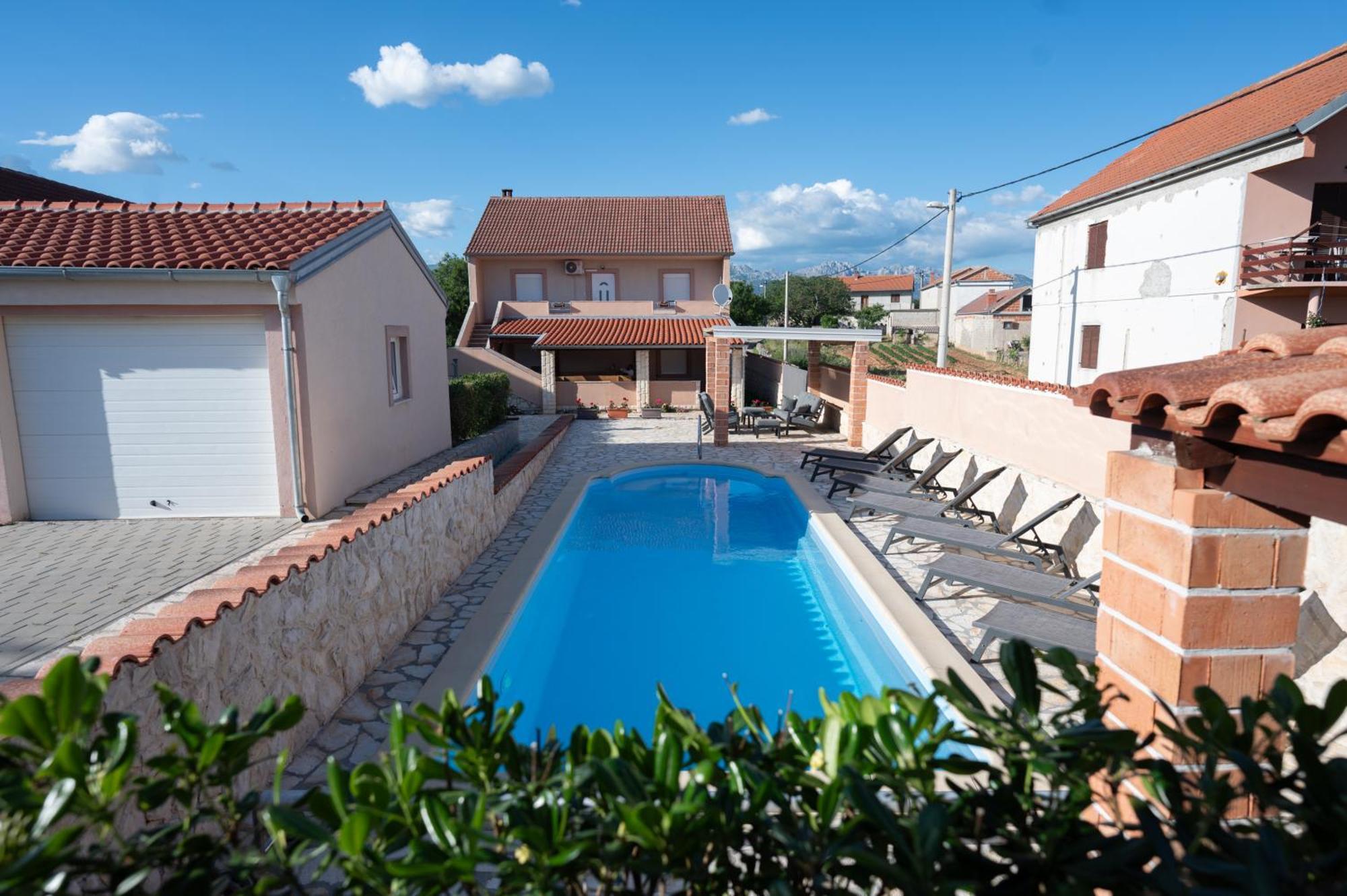 Holiday Home Luka Pridraga Buitenkant foto