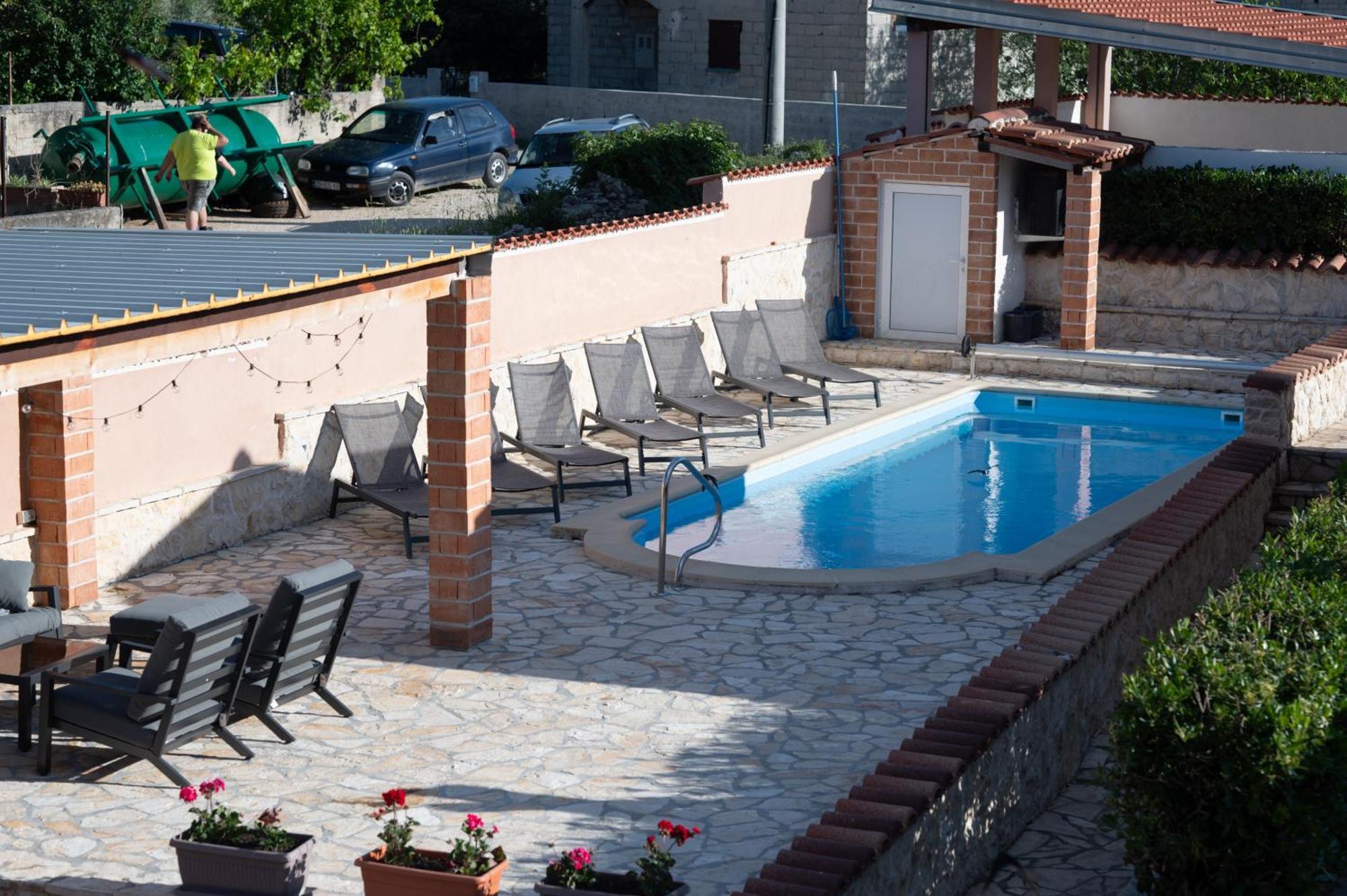 Holiday Home Luka Pridraga Buitenkant foto